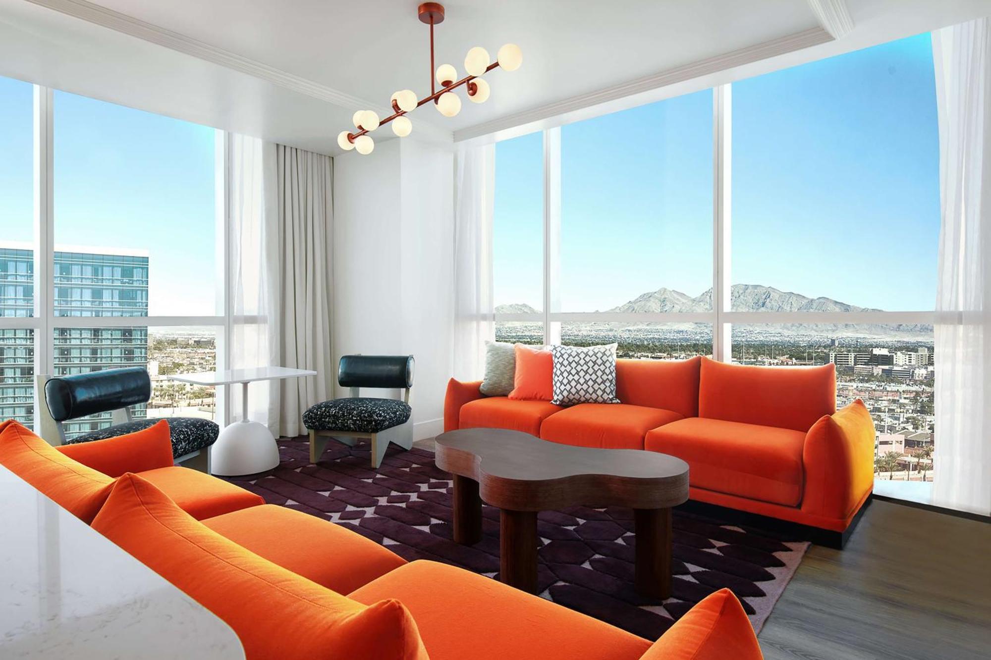 4⋆ VIRGIN HOTELS LAS VEGAS, CURIO COLLECTION BY HILTON ≡ Las Vegas, NV,  United States ≡ Lowest Booking Rates For Virgin Hotels Las Vegas, Curio  Collection By Hilton in Las Vegas